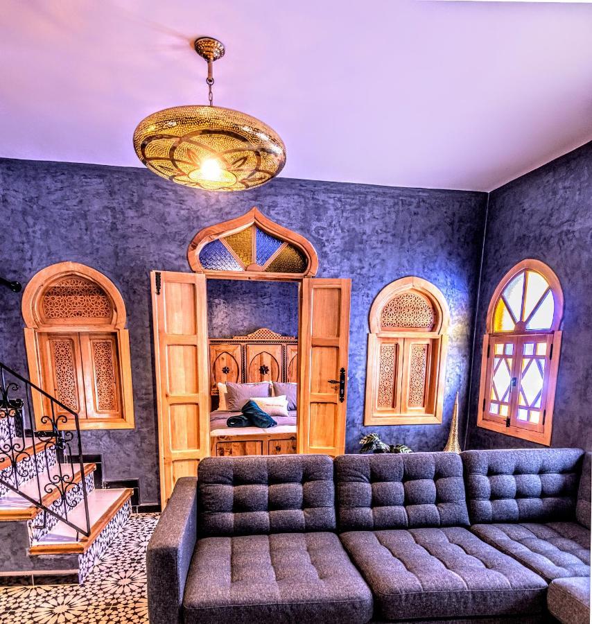 Old World Charm, Modern Comfort Чефчауен Екстериор снимка